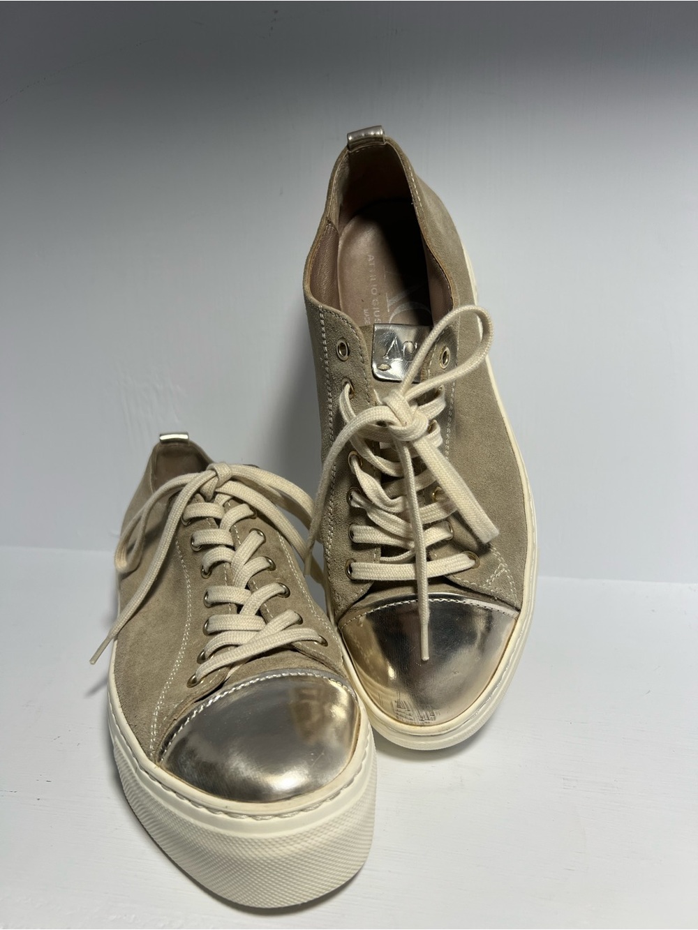 AGL Attilio Giusti Leombruni Suede Metallic Sneakers Size 37